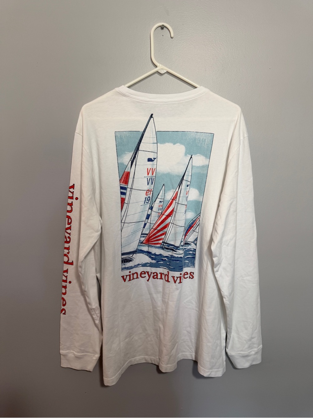 Vineyard Vines Long Sleeve Size XL